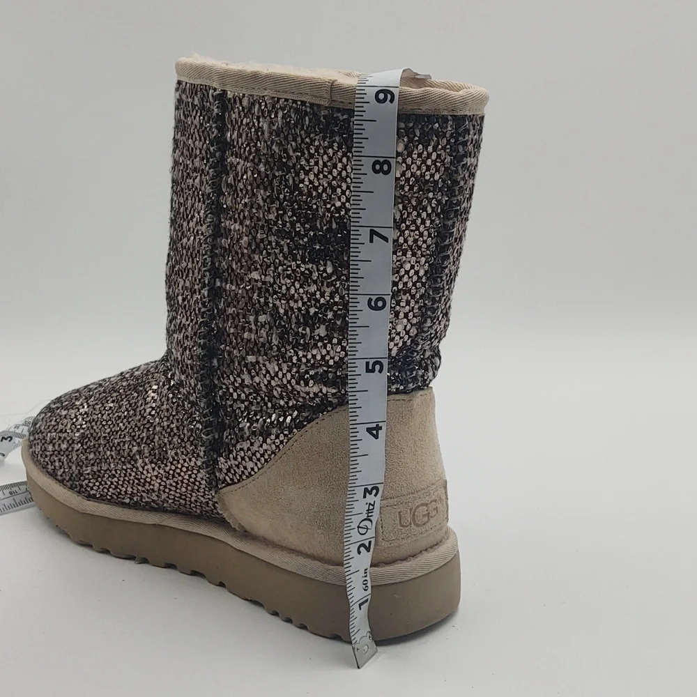 UGG Short Frill Bronze Boots Gorpcore Après Ski Cozy Winter 9